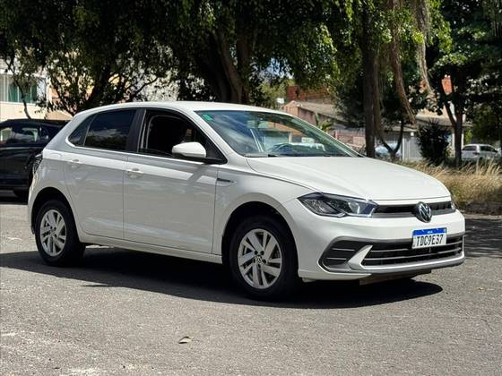 VOLKSWAGEN POLO 1.0 170 TSI COMFORTLINE AUTOMÁTICO